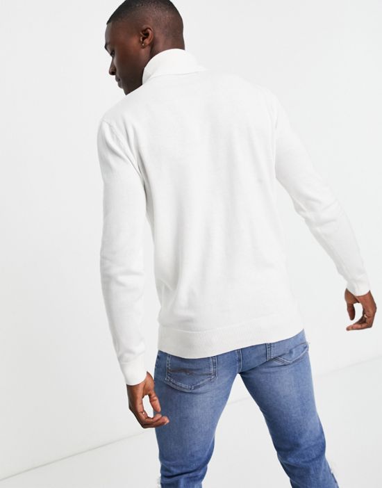 https://images.asos-media.com/products/brave-soul-cotton-roll-neck-sweater-in-white/23830479-3?$n_550w$&wid=550&fit=constrain