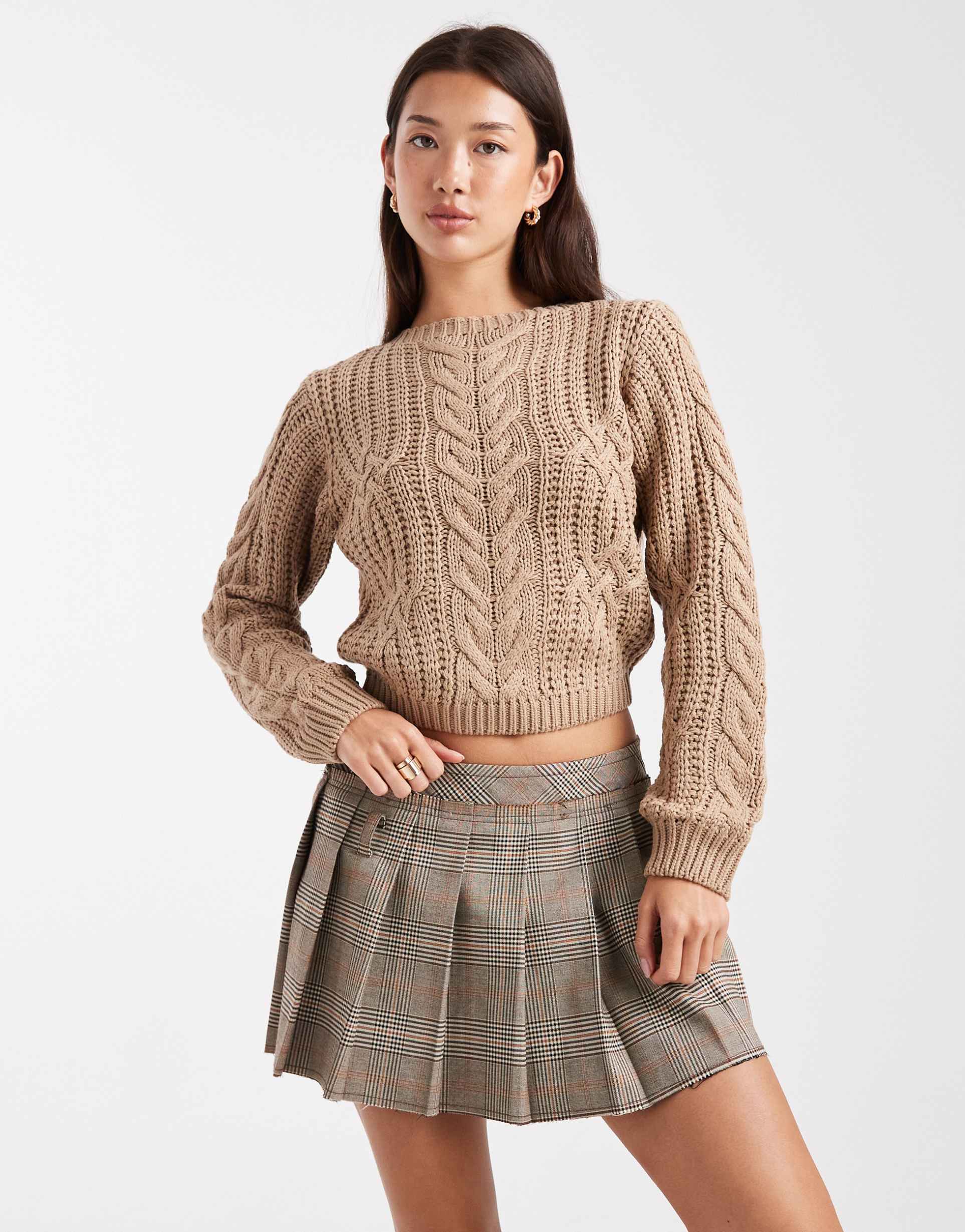 brave soul crew neck cable knit sweater in mink