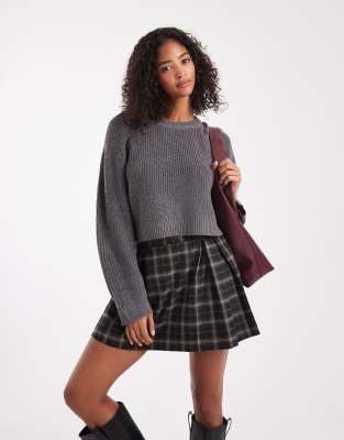Brave Soul Cropped Knit Crew Neck Sweater In Gray