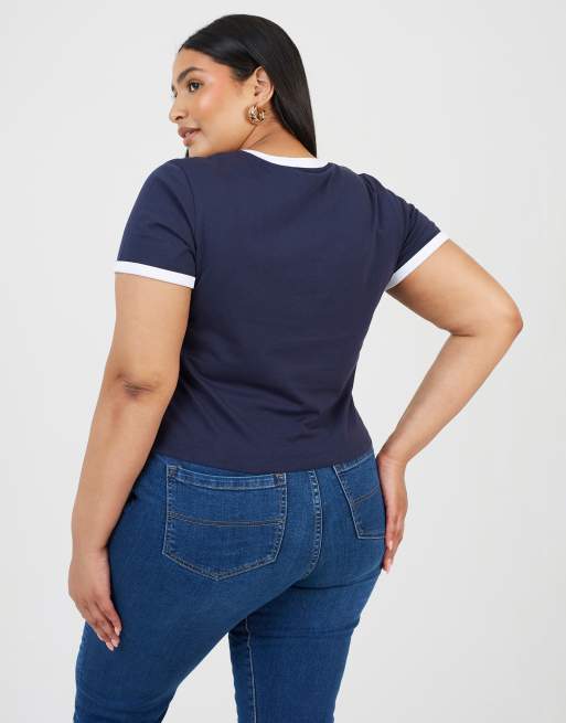Brave Soul Curve contrast edge graphic baby tee in navy, 2 of 4