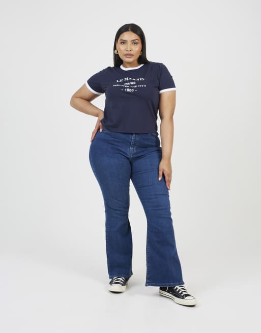 Brave Soul Curve contrast edge graphic baby tee in navy, 3 of 4