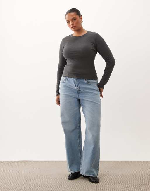 Brave Soul Curve långärmad ribbad topp med vågig fåll i charcoal marl, 4 av 4