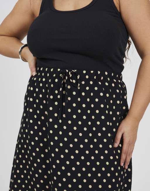 Brave Soul Curve polka dot maxi skirt with adjustable tie waist in black, 4 of 4