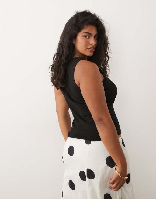 Brave Soul Curve ribbed scoop neck singlet top in black, 2 of 4