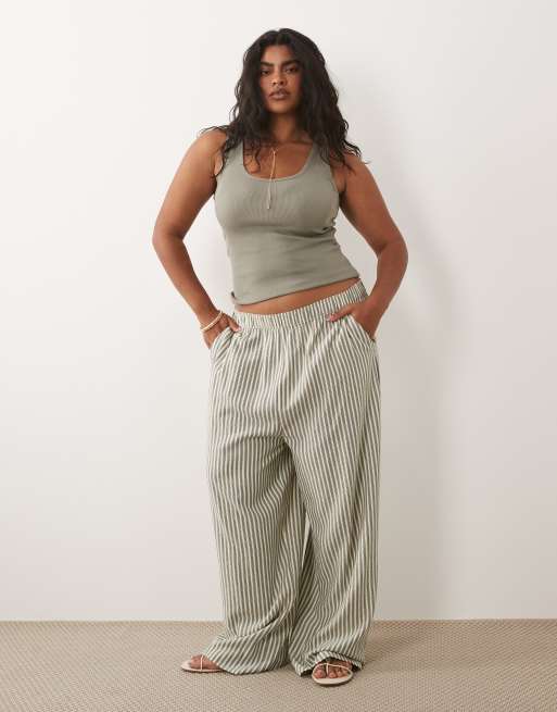 Brave Soul Curve ribbed scoop neck vest top in khaki, 3 of 4