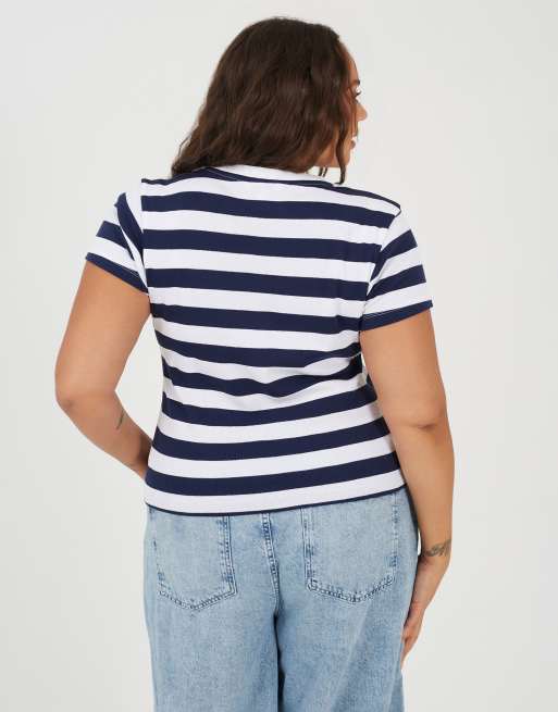 Brave Soul Curve stripe crew neck t-shirt in navy, 2 of 4