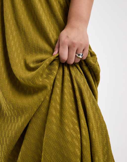 Brave Soul Curve textured jersey dress with shirred bodice in olive, 3 of 4