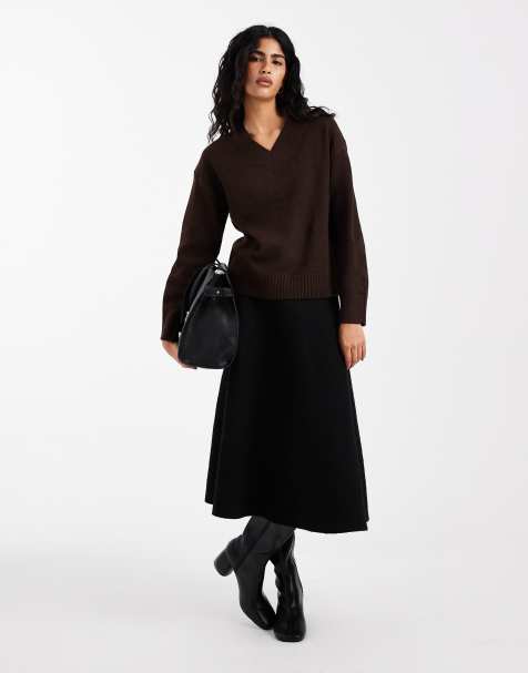 Brave Soul soft touch v-neck jumper in chocolate brown