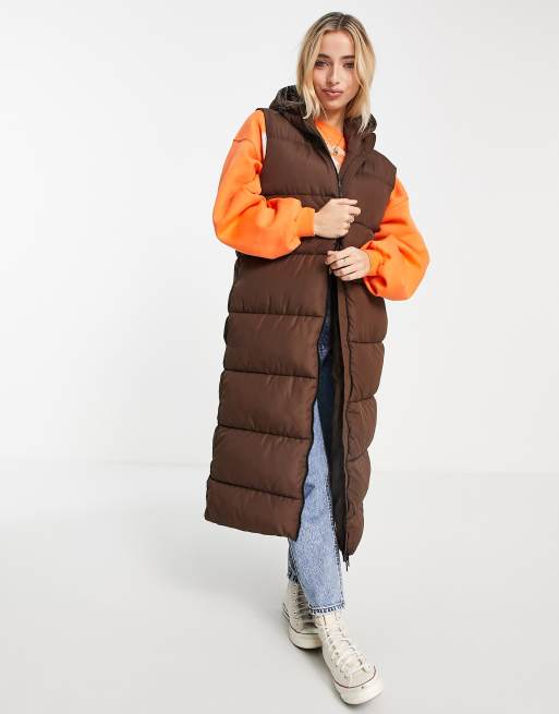 Brave Soul denmark maxi padded vest in chocolate