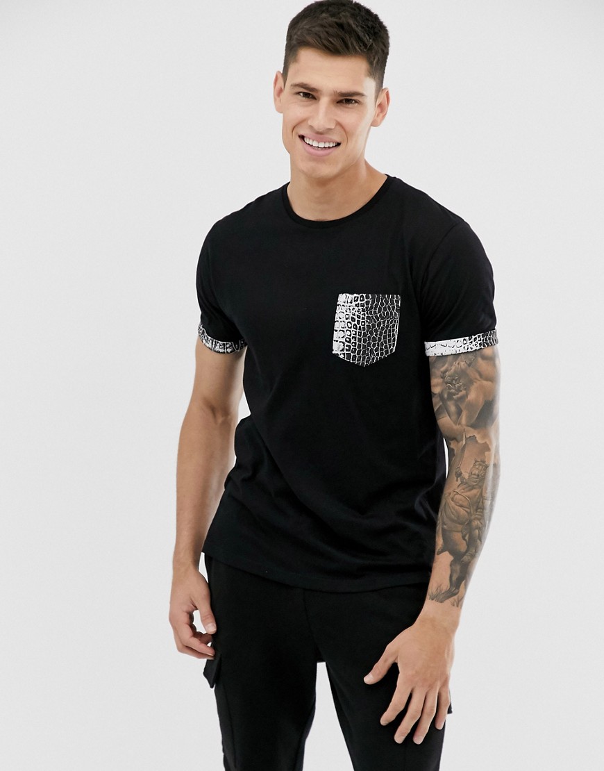 Brave Soul – Djur- och krokodilskinnsmönstrad t-shirt-Svart