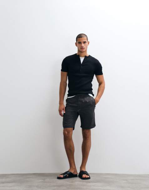 Brave Soul elasticated waist shorts in charcoal grey - view 1