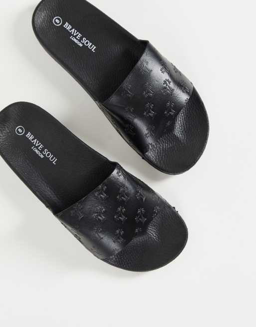 Brave Soul embossed palm tree pool sliders in black