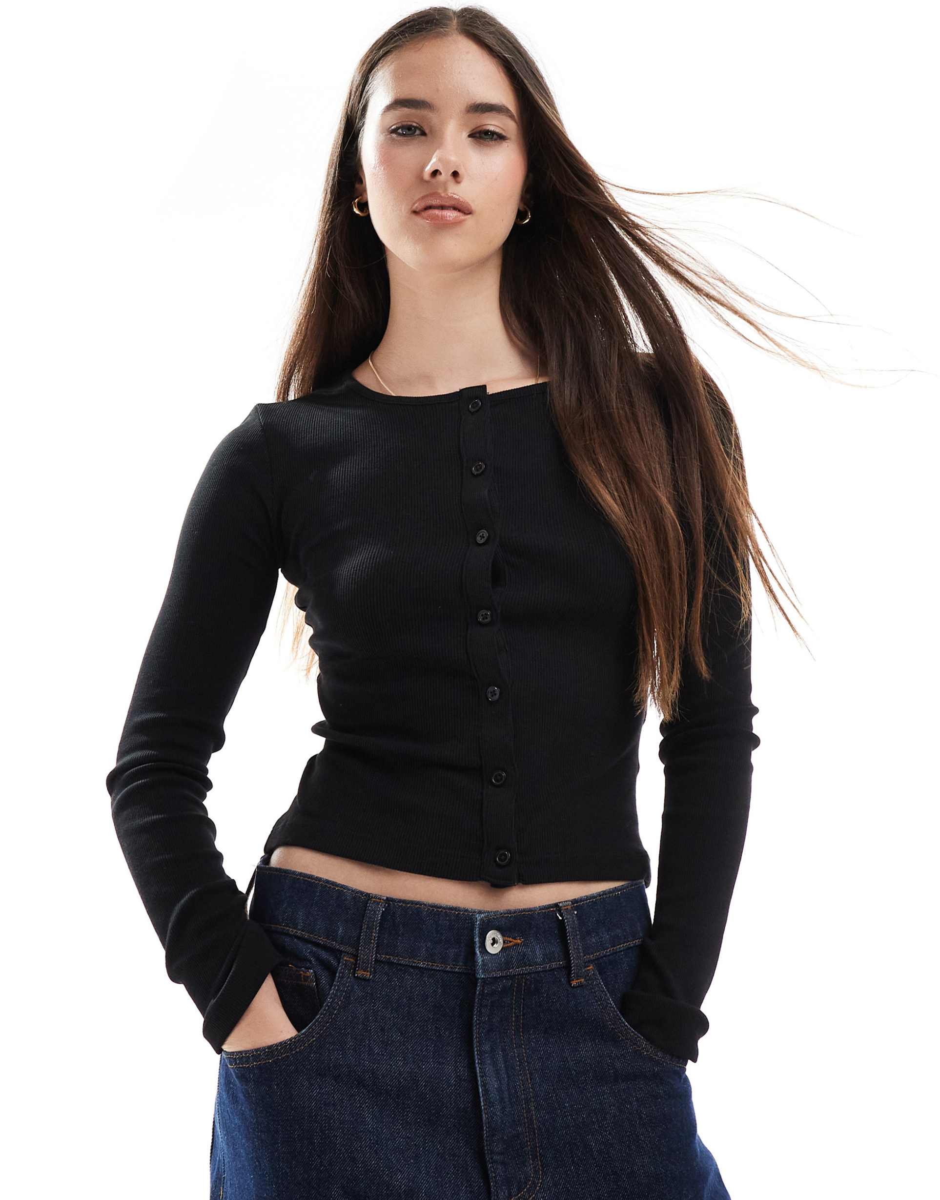 brave soul fitted button down long sleeve top in black