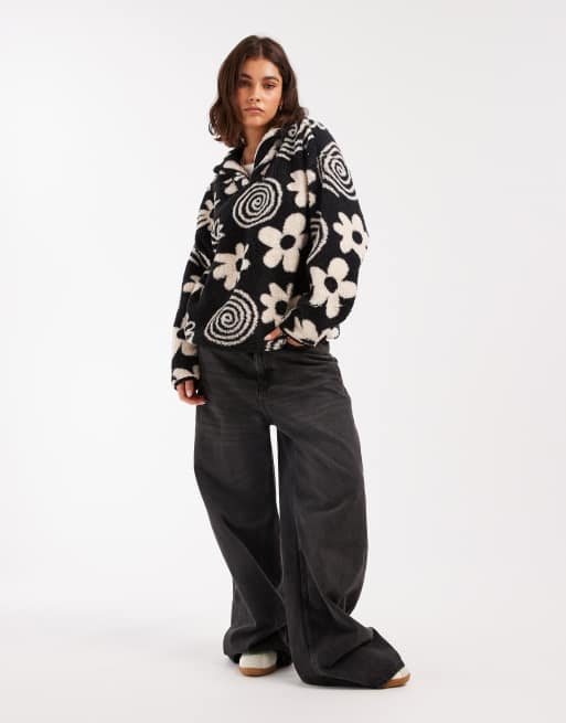 Brave Soul flower print 3/4 zip fleece in black and cream, 2 of 4