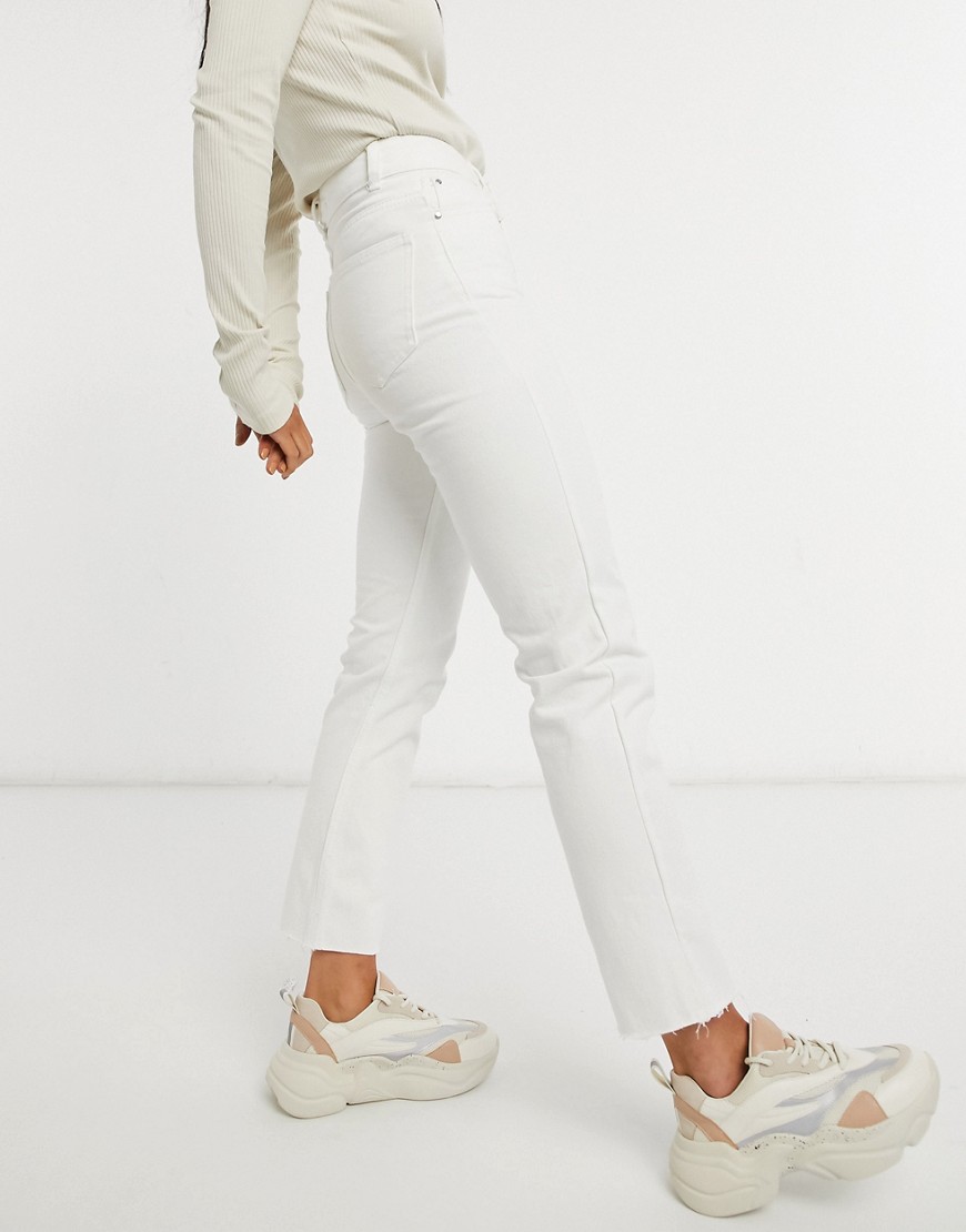 Brave Soul Fran high waisted mom jeans in white-Blue