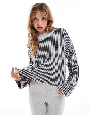 Brave Soul - Gerippter Pullover in Grau mit Rundhalsausschnitt und kurzem Schnitt