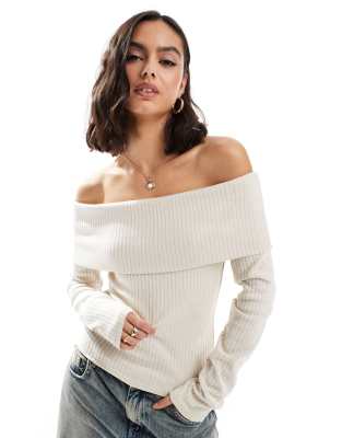 Brave Soul - Gerippter, schulterfreier Pullover in Creme-Weiß