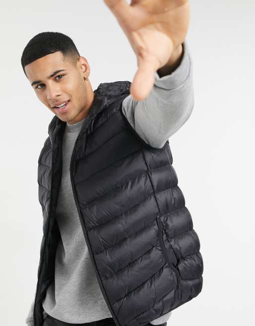 Brave Soul - Gewatteerde bodywarmer met capuchon in zwart