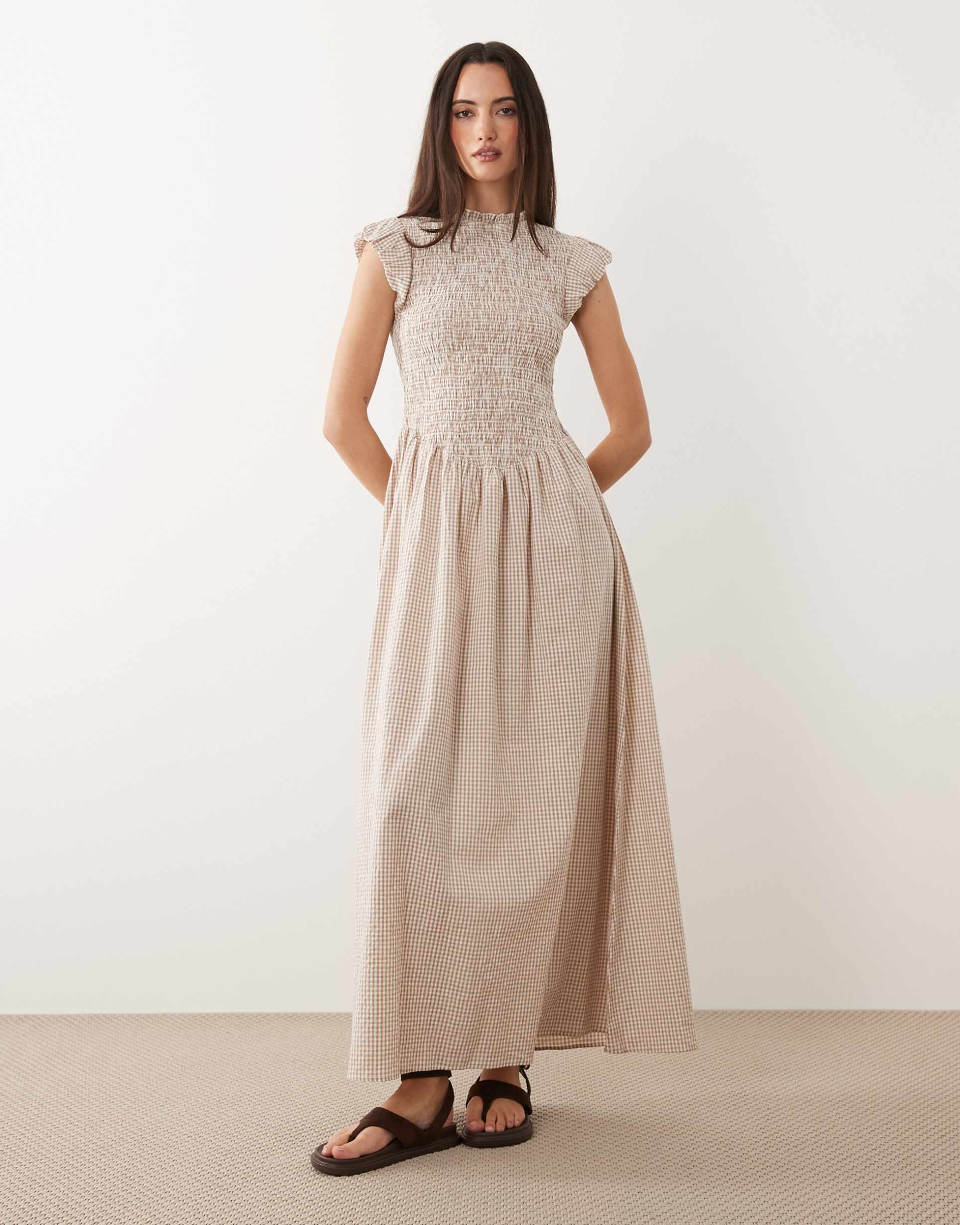 brave soul gingham maxi dress in brown with ruched bodice and ruffle sleeves