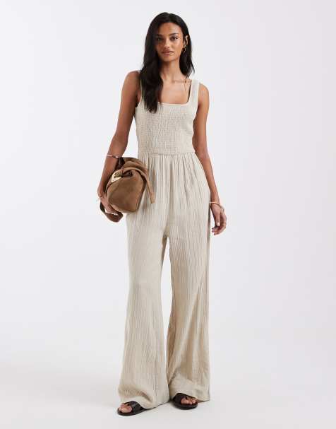 Brave Soul – Gräddvit jumpsuit med djup halsringning - view 1