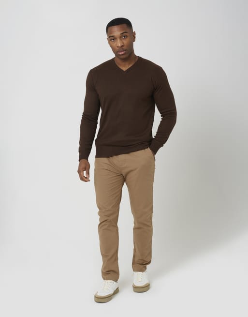 Brave Soul jersey de corte entallado con cuello de pico en chocolate, 3 de 4