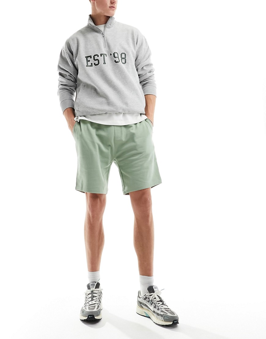 Brave Soul jersey shorts in green