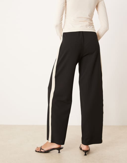 Brave Soul - Joggers neri a fondo ampio con riga laterale, 4 di 5
