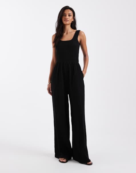 Brave Soul – Jumpsuit in Schwarz mit U-Ausschnitt - view 1