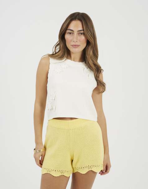 Brave Soul Knitted crew neck tank with crochet flowers in cream
