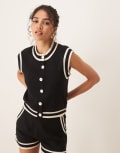 [Brave Soul] Brave Soul knitted waistcoat with white piping in black (part of a set) M BLACK