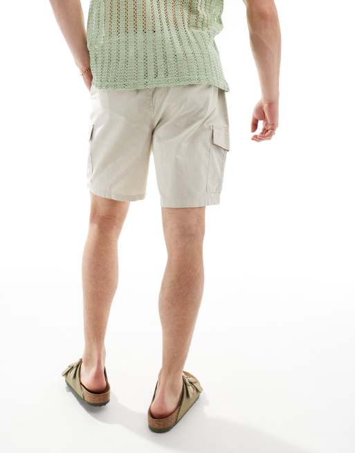 Brave Soul lightweight cotton elastic waist cargo shorts in light stone, 2 of 5