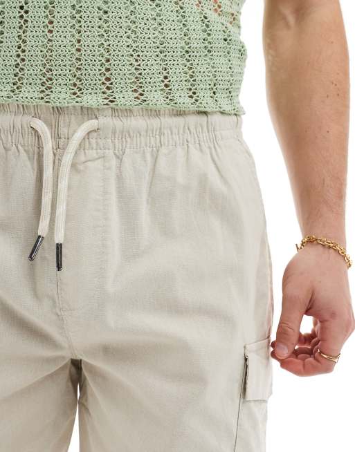 Brave Soul lightweight cotton elastic waist cargo shorts in light stone, 5 of 5