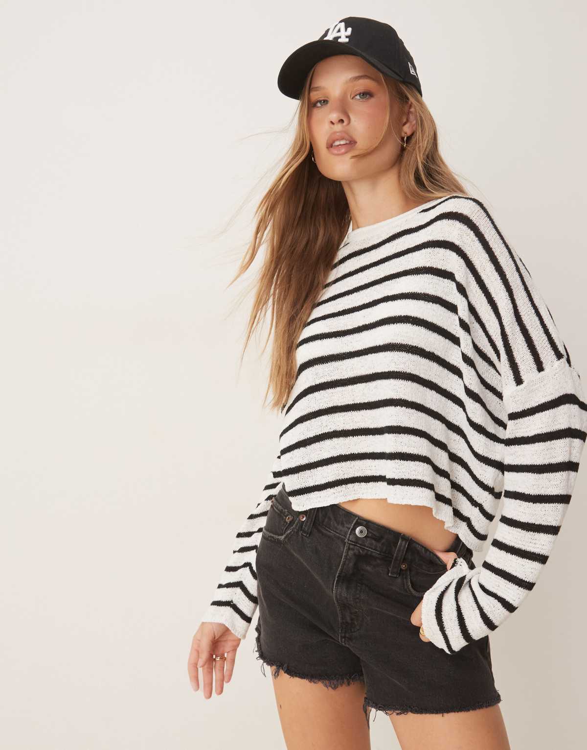 Brave Soul Lightweight stripe jumper in white