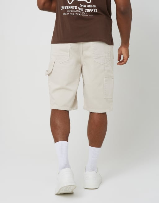 Brave Soul – Locker geschnittene Carpenter-Jeansshorts in Cremeweiß, 2 von 4
