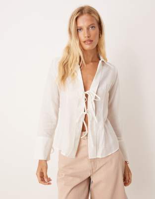 Brave Soul Long sleeve tie front blouse in cream-White
