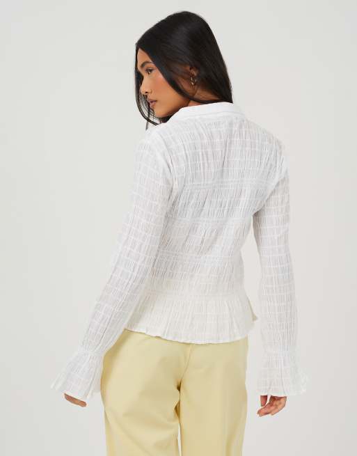 Brave Soul Long sleeve tie front smock top in cream, 2 of 4