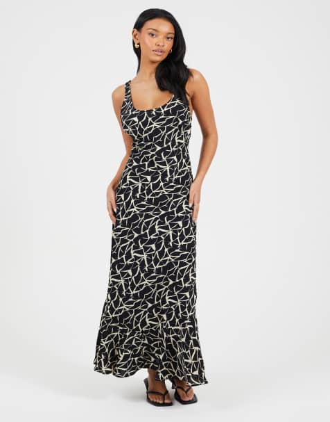 Brave Soul - Maxi jurk met bandjes, lage ronde hals en bloemenprint in zwart - view 1