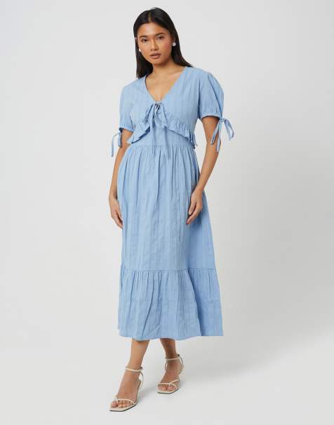 Brave Soul – Maxikleid in Blau mit Puffärmeln, Bindedetail und Rüschendetails - view 1