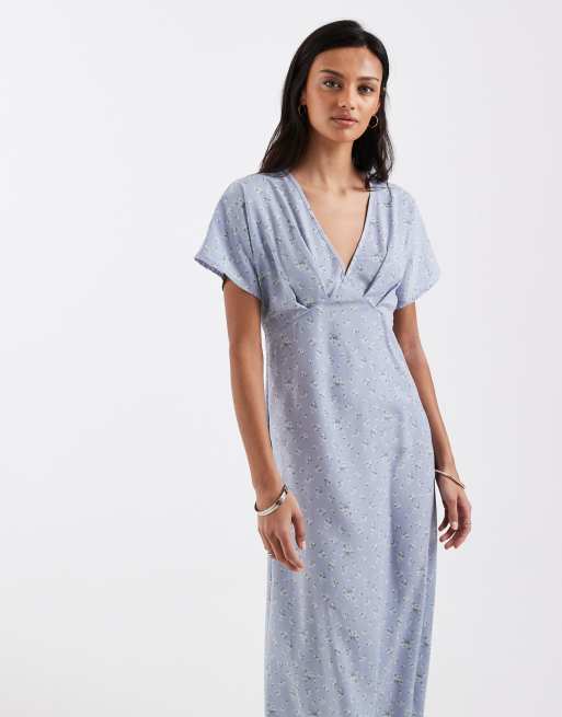 Brave Soul midi tea dress in blue floral ditsy print, 3 of 4
