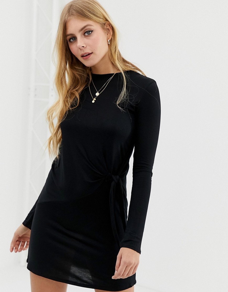 Brave Soul - Mini-jurk met knoopdetail en lange mouwen in zwart