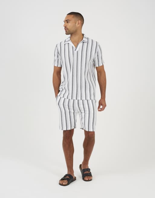 Brave Soul - Pantalones cortos blancos de corte estándar, 3 de 4