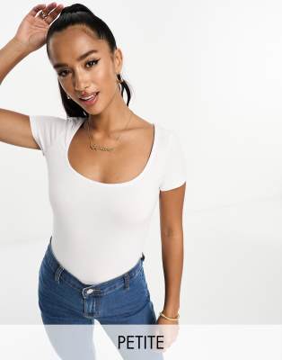 Brave Soul Peitte Capri Short Sleeve Bodysuit In White