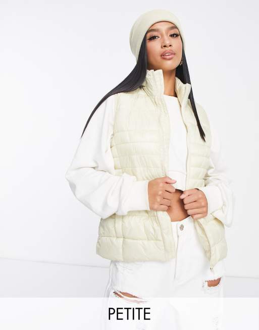 Brave Soul Petite - Bexley - Gewatteerde bodywarmer in crème