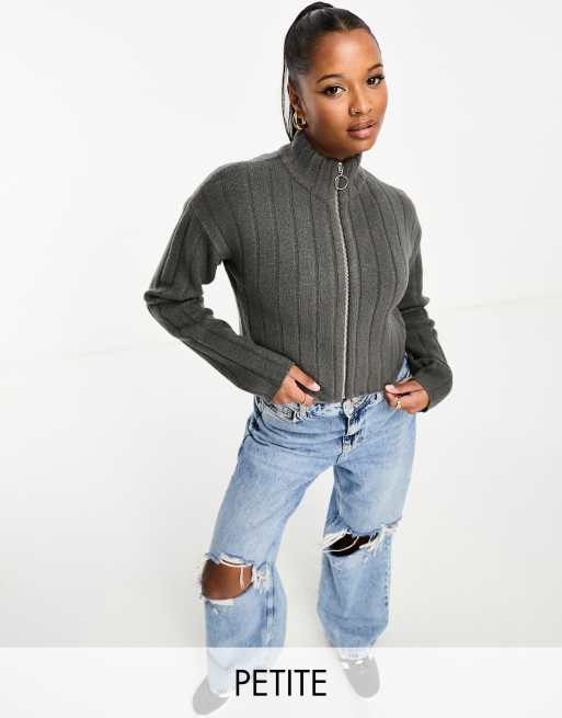 Brave Soul Petite – Frankie – Gerippter Pullover in Anthrazit mit Reißverschluss