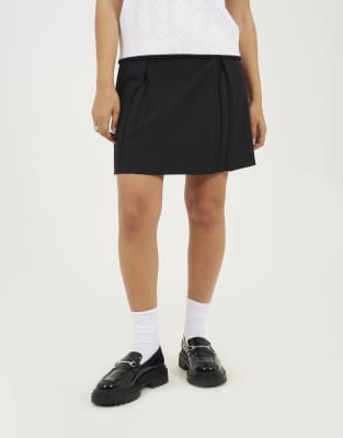 Brave Soul Pleated mini skirt in black