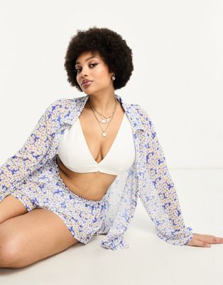 Brave Soul Plus beach shirt and short set in blue and white daisy print