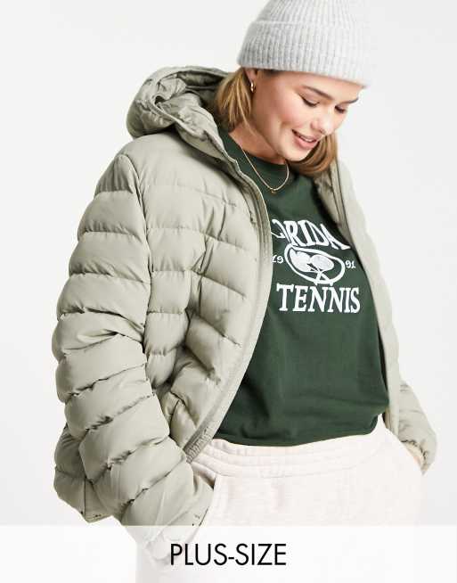 Brave Soul Plus – Grant – Steppjacke in Salbeigrün mit Kapuze