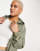 Thumbnail 3 van 4