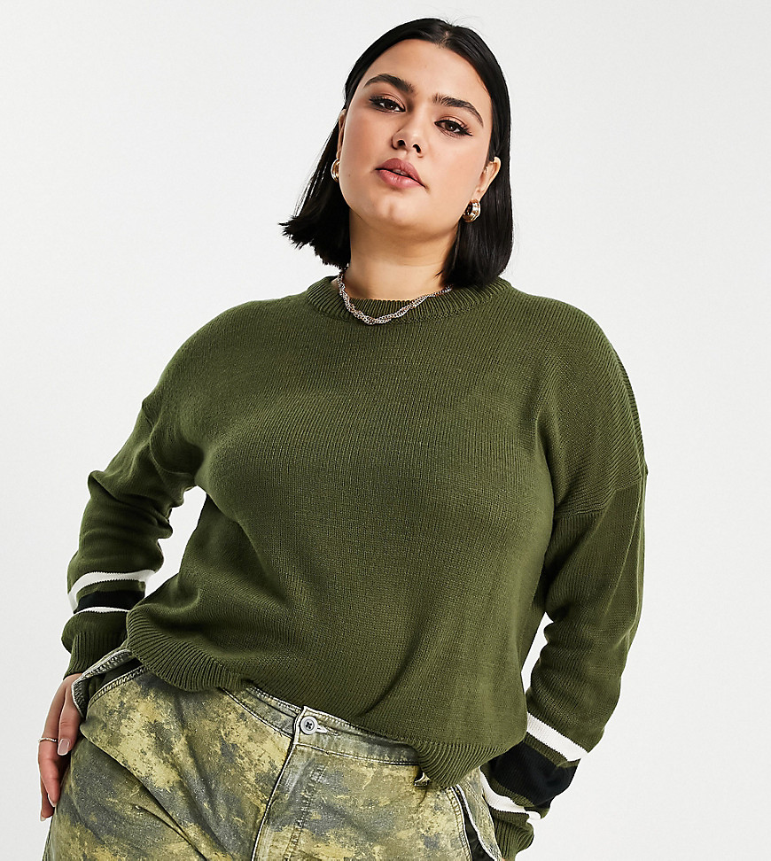 Plus-size jumper by Brave Soul The soft stuff Crew neck Drop shoulders Ribbed trims Relaxed fit
