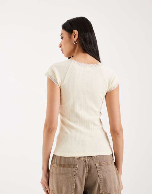 Brave Soul – Pointelle-T-Shirt in Blassgelb mit Spitzenbesatz, 3 von 4